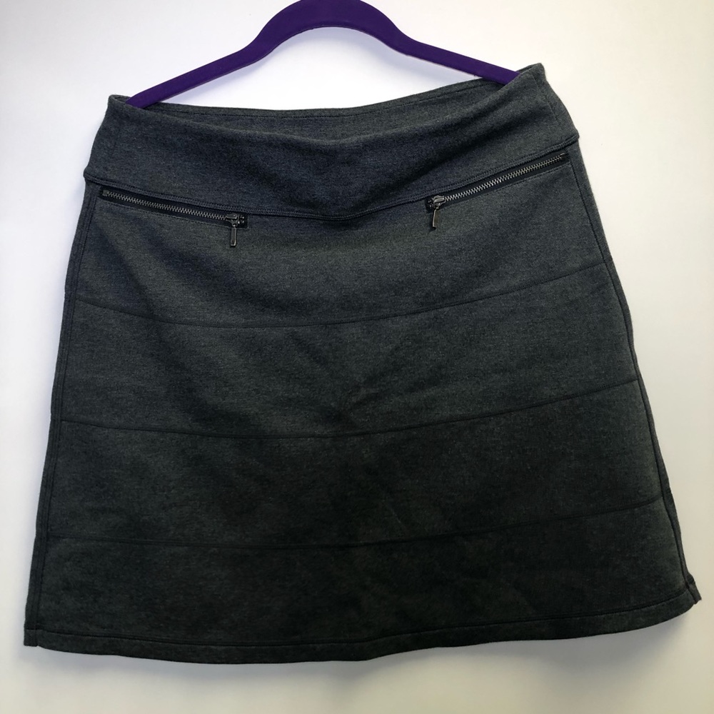 Athleta skirt